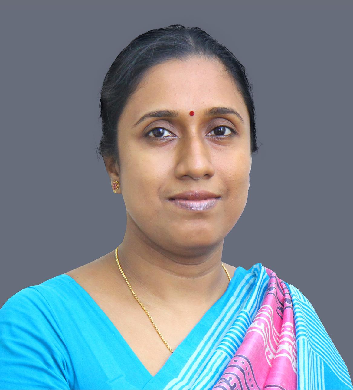 Dr.Vinita Murali